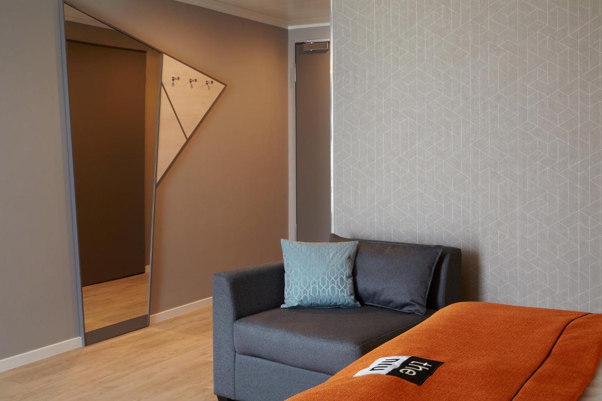 Holiday Inn - The Niu, Hub Dusseldorf Messe By Ihg Exterior foto
