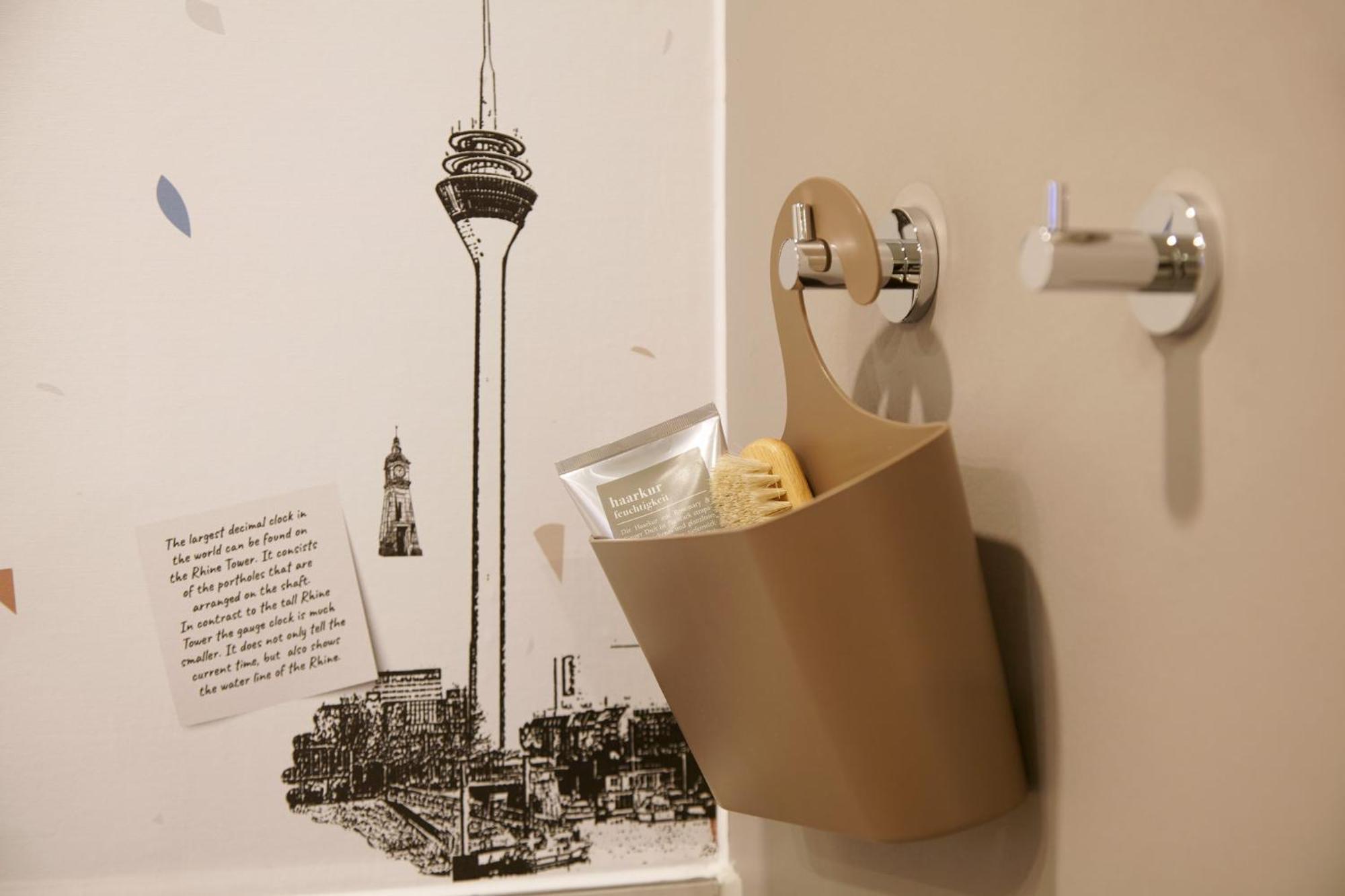 Holiday Inn - The Niu, Hub Dusseldorf Messe By Ihg Exterior foto